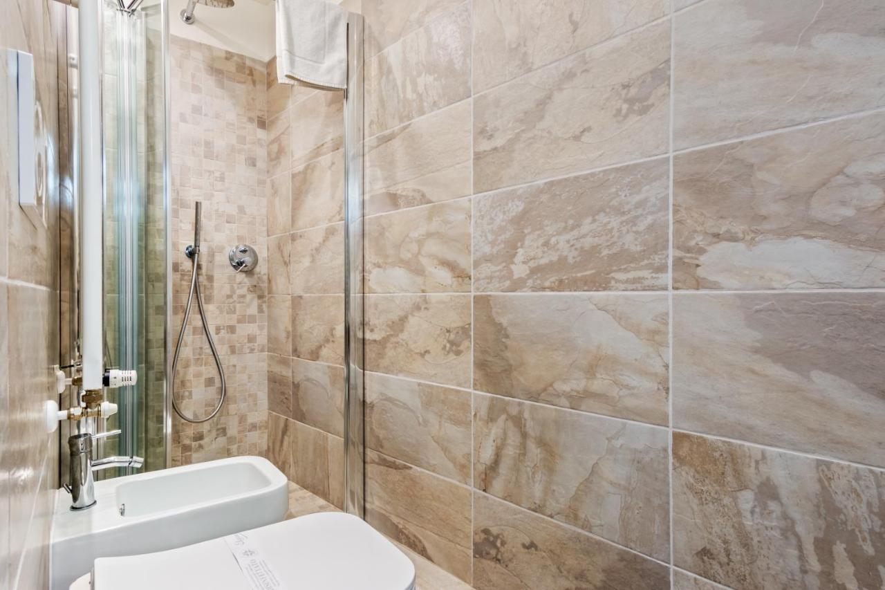 Apartment Piazzale Michelangelo Modern Flat Florenz